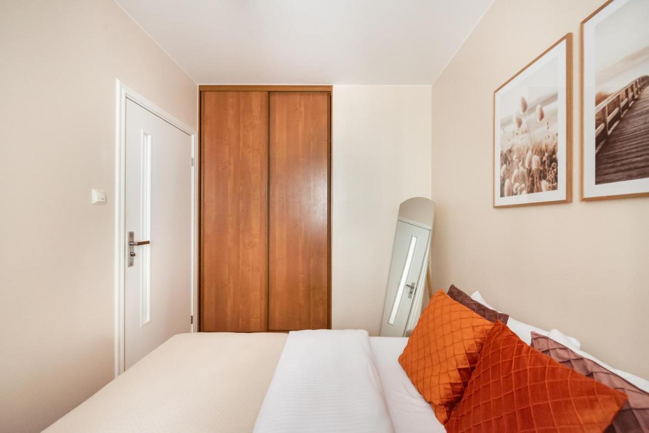Praga Sulejkowska Comfort Apartment Warsaw Exterior photo